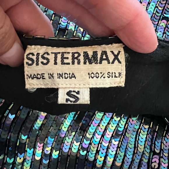 BEAUTIFUL Vintage 1970s Authentic Sistermax Sequined 100% Silk Top - Picture 4 of 16